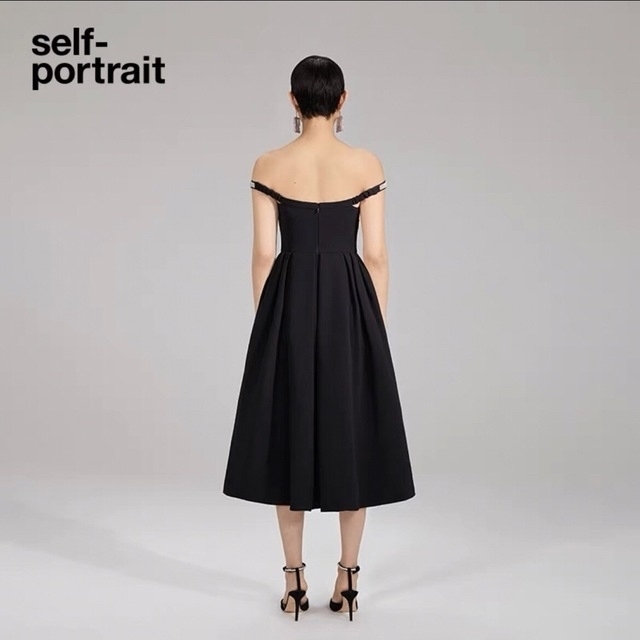 SELF PORTRAIT(セルフポートレイト)のSelfPortrait セルフポートレイト　リボン　ドレス　ワンピース　未使用 レディースのワンピース(ロングワンピース/マキシワンピース)の商品写真