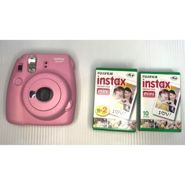 富士フイルム(フジフイルム)のらーち様専用チェキINSTAX MINI 8+ フィルム30枚付‼︎ スマホ/家電/カメラのカメラ(フィルムカメラ)の商品写真