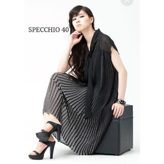 スペッチオ(SPECCHIO)の美品 specchio スペッチオ　サイドプリーツボウタイワンピース(ひざ丈ワンピース)