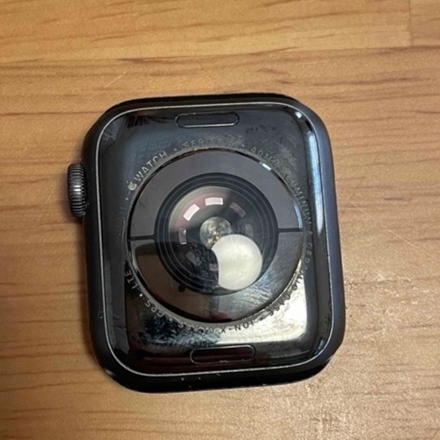 Apple Watch(アップルウォッチ)のApple Watch Series5(GPS +Cellularモデル)40m レディースのファッション小物(腕時計)の商品写真