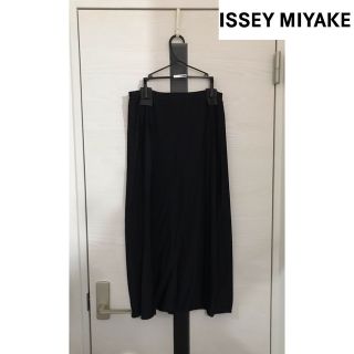 イッセイミヤケ(ISSEY MIYAKE)の〈難あり〉ISSEY MIYAKE ✴︎ ロングスカート(ロングスカート)