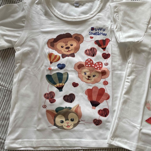 ダッフィー(ダッフィー)のダッフィフレンズ　Tシャツ キッズ/ベビー/マタニティのキッズ服男の子用(90cm~)(Tシャツ/カットソー)の商品写真