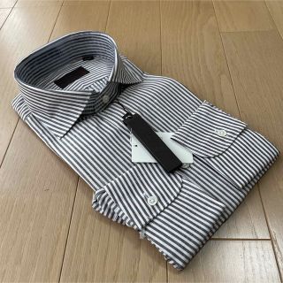 スーツカンパニー(THE SUIT COMPANY)のユニバーサルランゲージドレスシャツカッタウェイL 41-84リネン混ブラウン新品(シャツ)