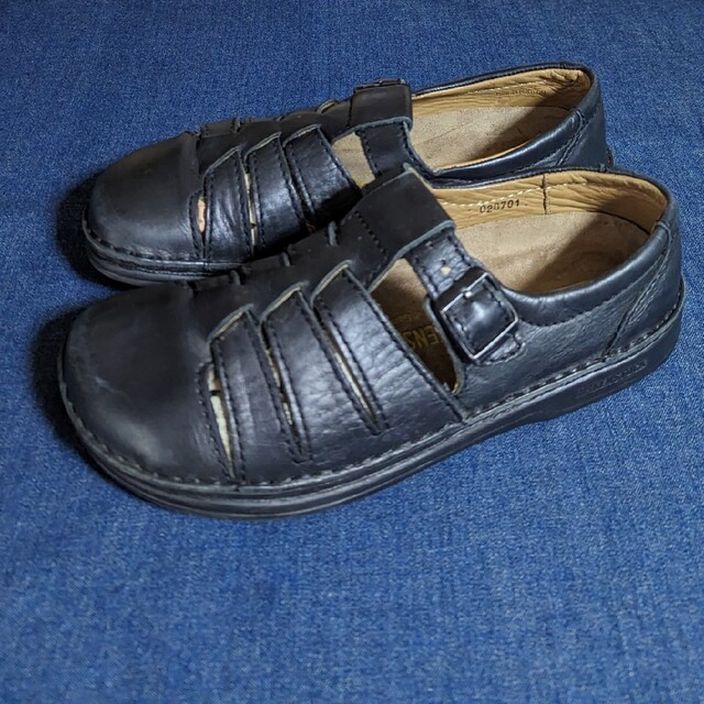ビルケンシュトックFOOTPRINTSベルトレザーシューズ | www.hartwellspremium.com