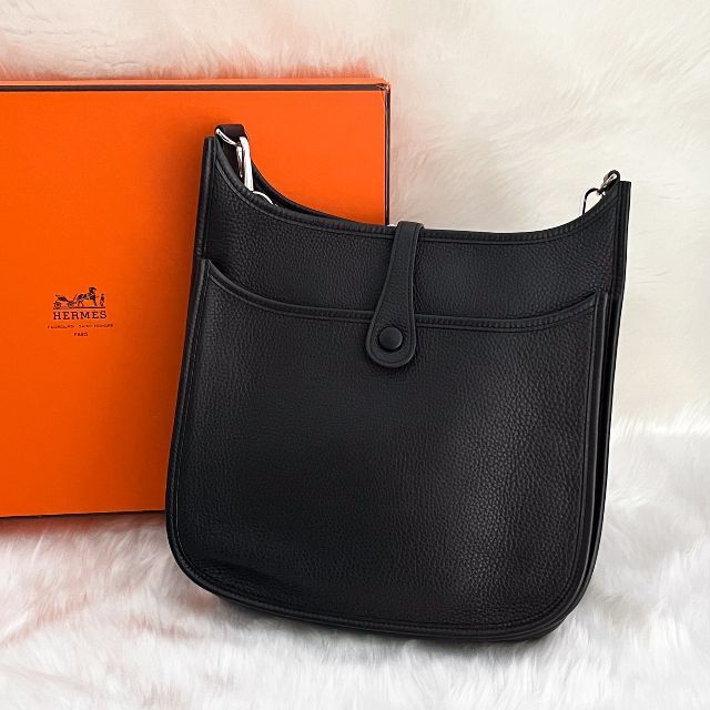 お値下げ不可【最高級美品】HERMES エルメス　エヴリンⅡ PM ブラック