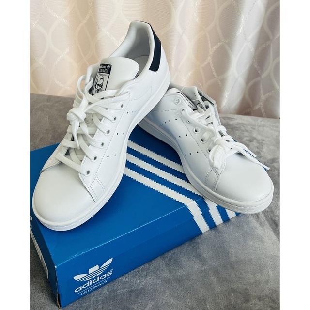 adidas - アディダス スタンスミス•ホワイト×ネイビー ユニセックス ...