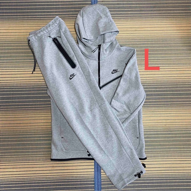 hoodナイキ　テックフリース　nike tech fleece teal パーカーのみ