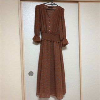 ダブルクローゼット(w closet)のダブルクローゼット 花柄 ワンピース(ロングワンピース/マキシワンピース)