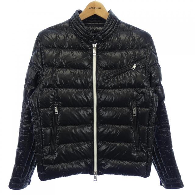 モンクレール MONCLER ダウンジャケット