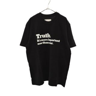 サカイ(sacai)のSacai サカイ 18SSx The New York Times Truth プリント クルーネック Tシャツ カットソー ブラック ニューヨークタイムズ(Tシャツ/カットソー(半袖/袖なし))