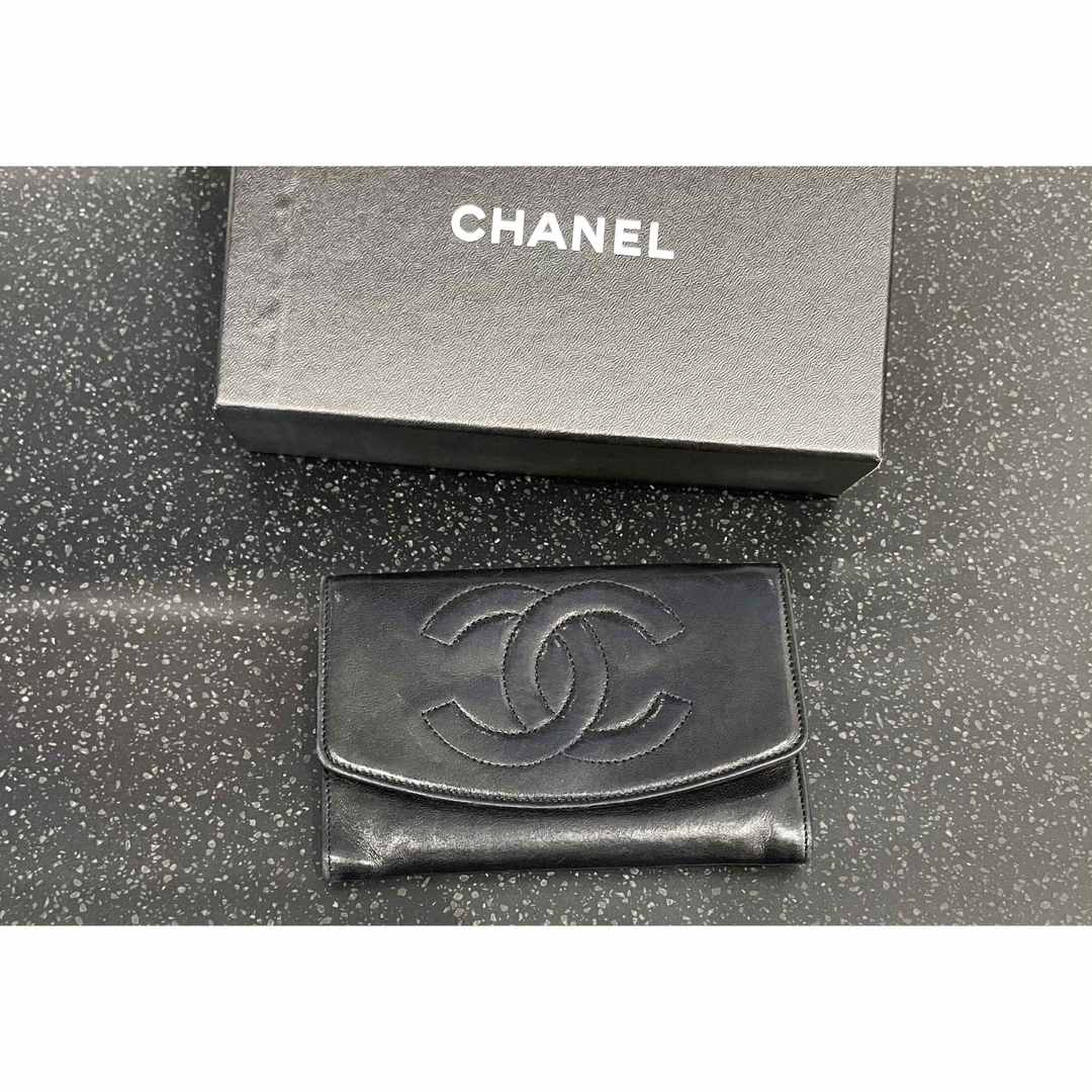 値下げ　CHANELシャネル　長財布　チェーンウォレット　斜めがけ