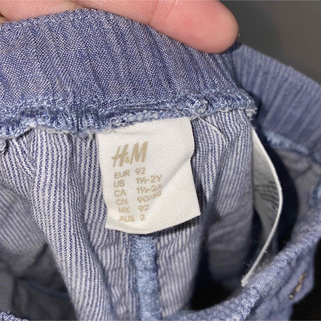 H&M(エイチアンドエム)のH＆M ボトムス 半ズボン キッズ/ベビー/マタニティのキッズ服女の子用(90cm~)(パンツ/スパッツ)の商品写真