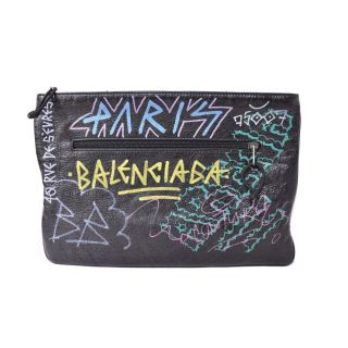 バレンシアガ クラッチの通販 800点以上 | Balenciagaを買うならラクマ バレンシアガ クラッチの通販 800点以上 | Balenciagaを買うならラクマ