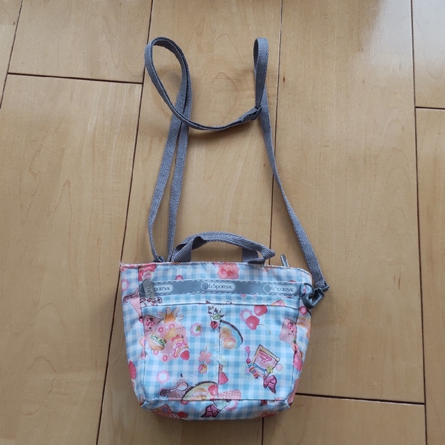 LeSportsac(レスポートサック)のLeSportsac*ミニミニショルダーバッグ(ピクニック柄) レディースのバッグ(ショルダーバッグ)の商品写真