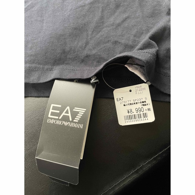 EMPORIO ARMANI EA7(エンポリオアルマーニイーエーセブン)の新品未使用品★エンポリオアルマーニEA7★半袖Tシャツ★サイズS★メンズ★ メンズのトップス(Tシャツ/カットソー(半袖/袖なし))の商品写真