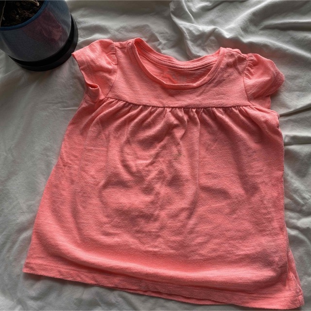 babyGAP(ベビーギャップ)のGAP 半袖 2枚セット キッズ/ベビー/マタニティのキッズ服女の子用(90cm~)(Tシャツ/カットソー)の商品写真