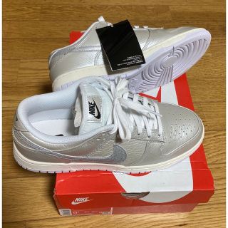 ナイキ(NIKE)のNIKE ダンクローSE(スニーカー)