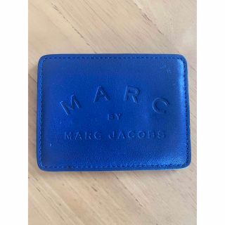 マークバイマークジェイコブス(MARC BY MARC JACOBS)のMARC BY MARC JACOBS 美品ブルーカード入れ(名刺入れ/定期入れ)