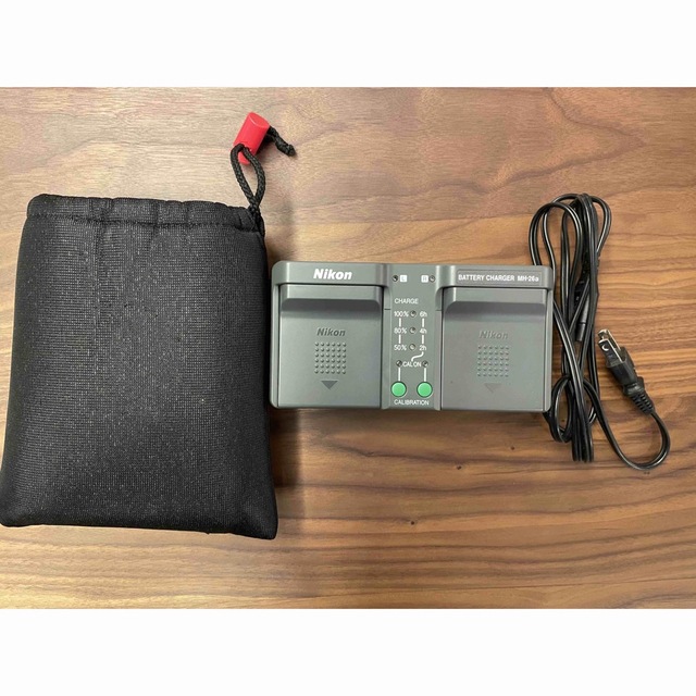 Nikon BATTERY CHARGER MH-26a 注文割引 noxcapital.de