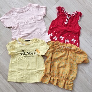 ユニクロ(UNIQLO)のユニクロ 90 Tシャツ 4枚セット ムージョンジョン ピンク 黄色 赤 お花柄(Tシャツ/カットソー)
