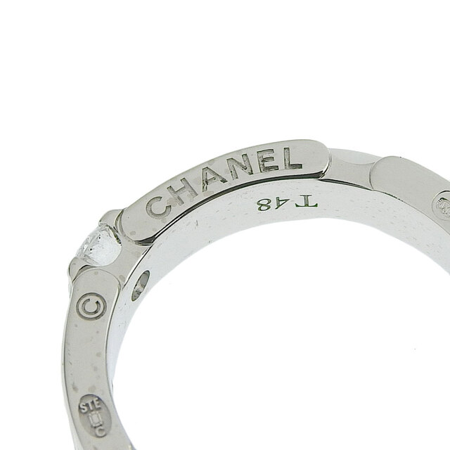 CHANEL(シャネル)の【本物保証】 箱付・保付 新品同様 シャネル CHANEL ウルトラリング 指輪 K18WG ホワイトセラミック 1Pダイヤモンド 一粒ダイヤ #48 8号 レディースのアクセサリー(リング(指輪))の商品写真