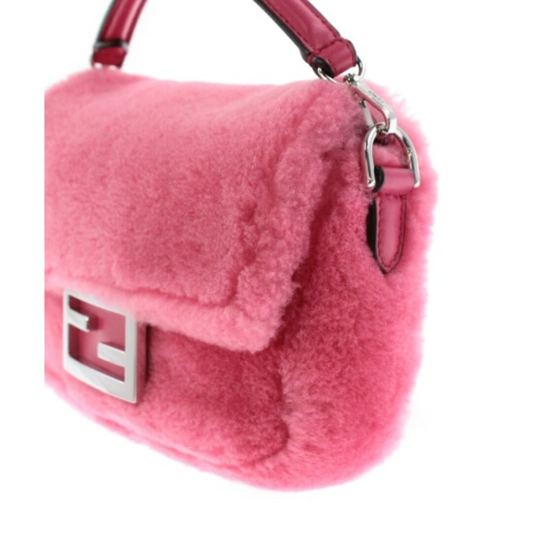 FENDI(フェンディ)のFENDI フェンディ ショルダーバッグ - ピンク 【古着】【中古】 レディースのバッグ(ショルダーバッグ)の商品写真