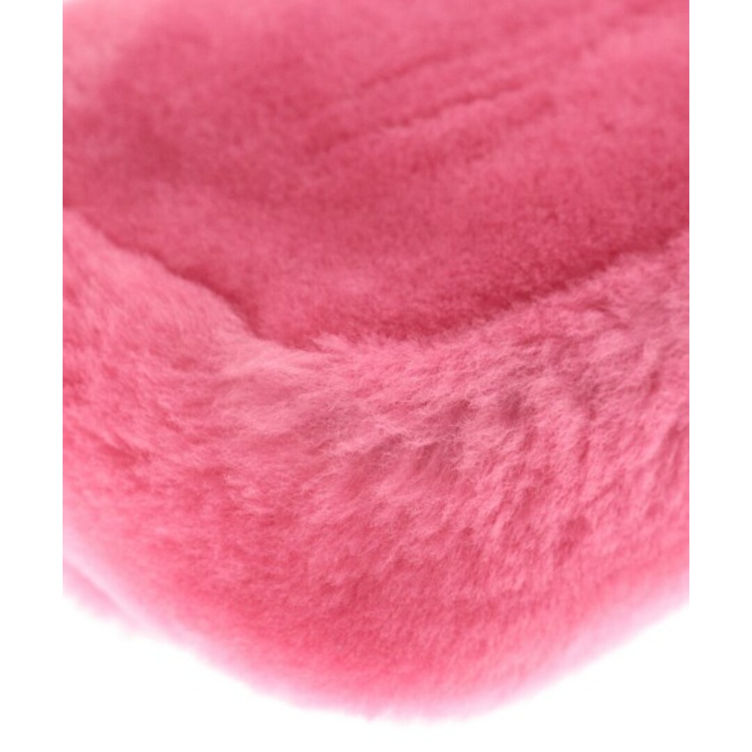 FENDI(フェンディ)のFENDI フェンディ ショルダーバッグ - ピンク 【古着】【中古】 レディースのバッグ(ショルダーバッグ)の商品写真