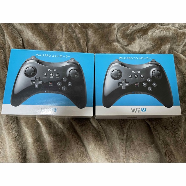 Wii U(ウィーユー)のWiiU プロコンセット エンタメ/ホビーのゲームソフト/ゲーム機本体(その他)の商品写真