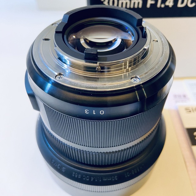 SIGMA(シグマ)のSIGMA 30mm F1.4 DC HSM Art A013 Nikon スマホ/家電/カメラのカメラ(レンズ(単焦点))の商品写真