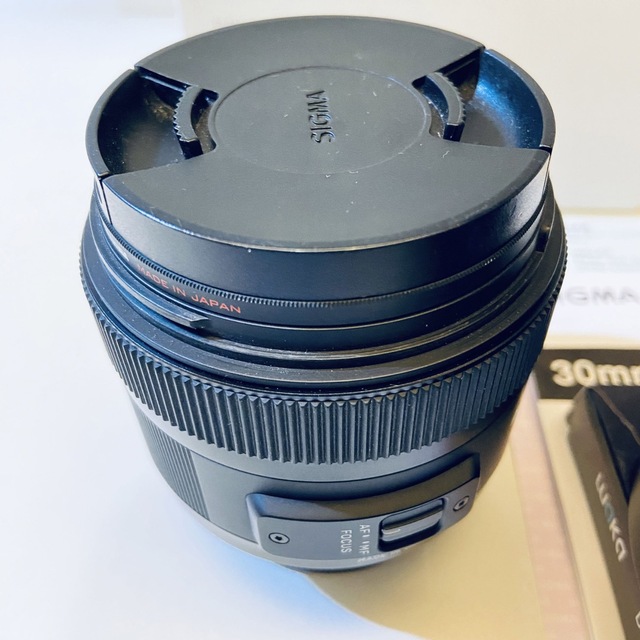 SIGMA(シグマ)のSIGMA 30mm F1.4 DC HSM Art A013 Nikon スマホ/家電/カメラのカメラ(レンズ(単焦点))の商品写真