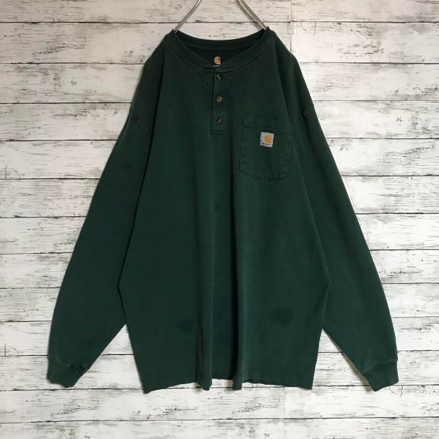 carhartt(カーハート)の【人気グリーン】カーハート　タグロゴ付きロンＴ　ゆるだぼ　グリーン　K129 メンズのトップス(Tシャツ/カットソー(七分/長袖))の商品写真