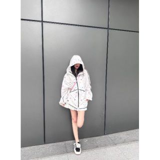 ニッサン・638 シャネル フード付きパーカー ココマーク レア 本物