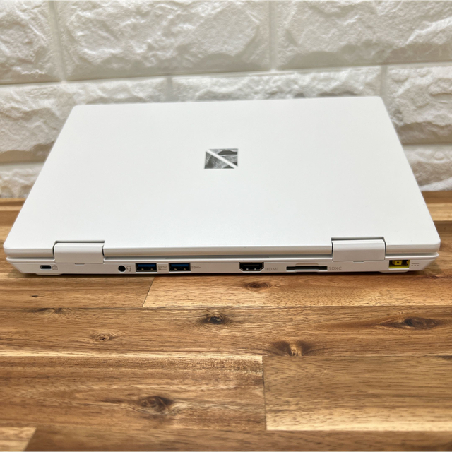 美品】ホワイト NEC ☘爆速SSD256GB搭載 ☘第7世代Core i5 - ノートPC