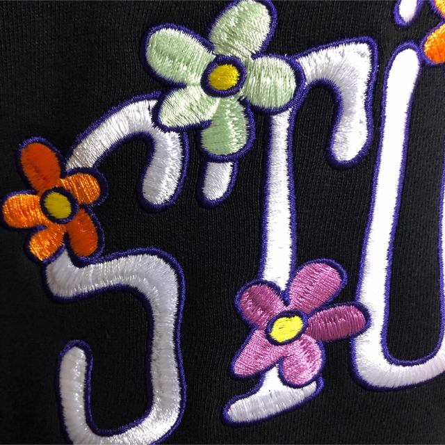 【美品】【ビッグシルエット】ステューシー 刺繍ロゴ アーチロゴ パーカー XL