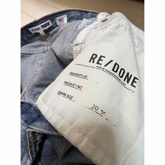 LEVI'S RE/DONE ハイライズ ワイドレッグ クロップドジーンズ 超可爱
