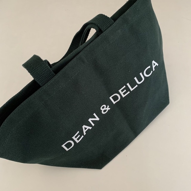 DEAN & DELUCA(ディーンアンドデルーカ)のDEAN&DELUCA  ディーン＆デルーカ　トートバッグ　グリーン　S  緑色 レディースのバッグ(トートバッグ)の商品写真