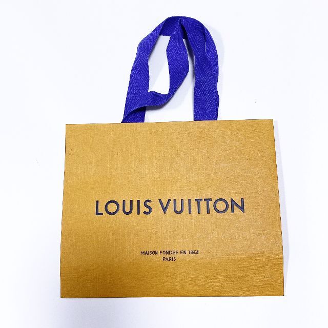 LOUIS VUITTON 紙袋 3サイズセット 固かっ LOUIS VUITTON 紙袋 3サイズセット 固かっ
