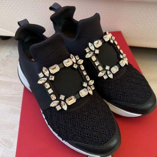 ロジェヴィエ Roger Vivier スニーカー 38 黒-