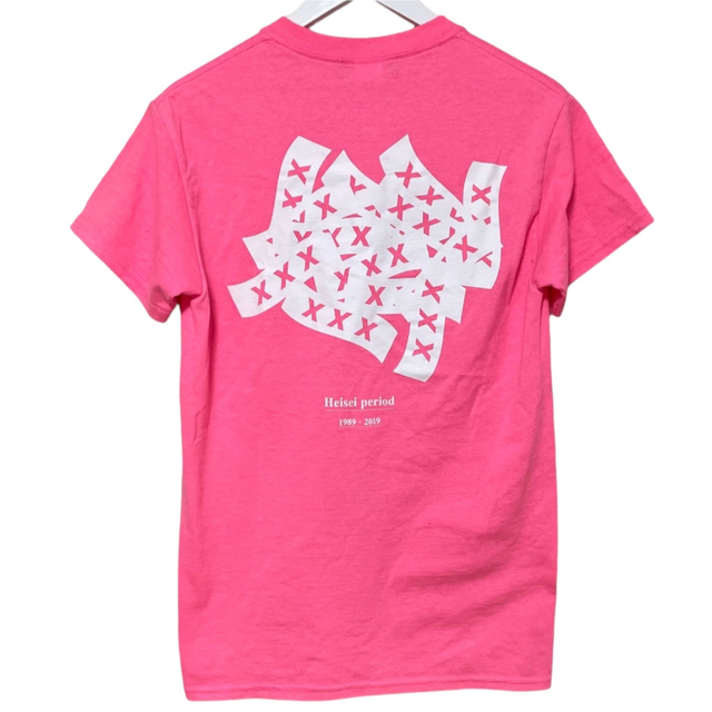 GOD SELECTION XXX(ゴッドセレクショントリプルエックス)の限定 GOD SELECTION XXX Tシャツ ゴッドセレクション ピンク メンズのトップス(Tシャツ/カットソー(半袖/袖なし))の商品写真