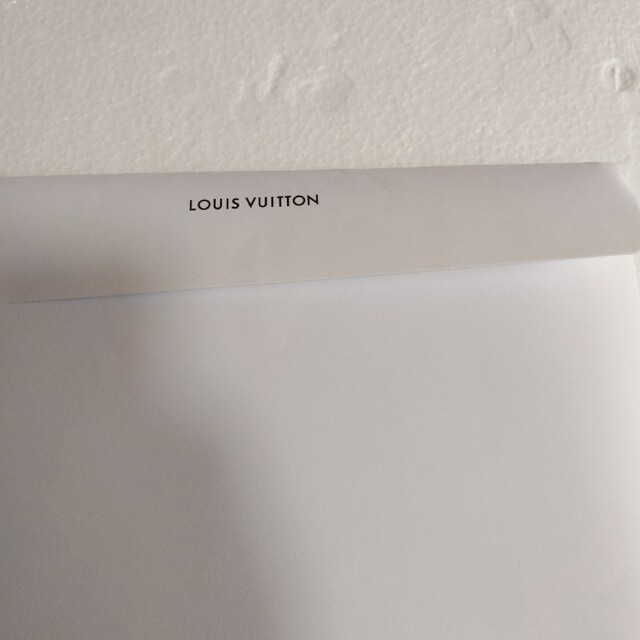 LOUIS VUITTON(ルイヴィトン)のヴィトン　THE BOOK　♯15 エンタメ/ホビーの雑誌(ファッション)の商品写真