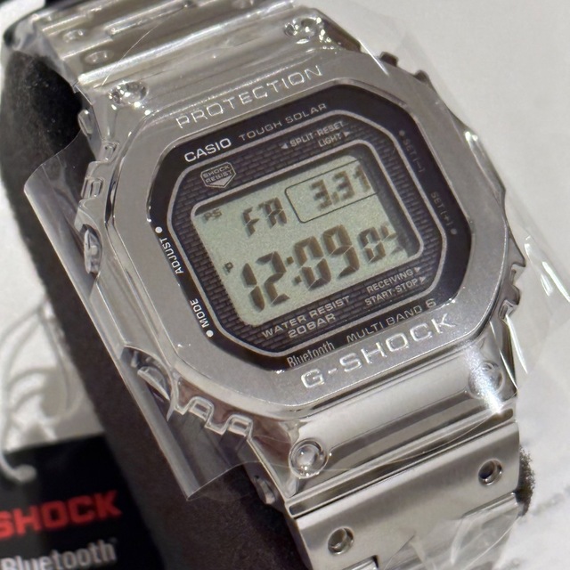 国内正規品フルメタルG-SHOCK【銀】シルバーGMW-B5000D-1JF