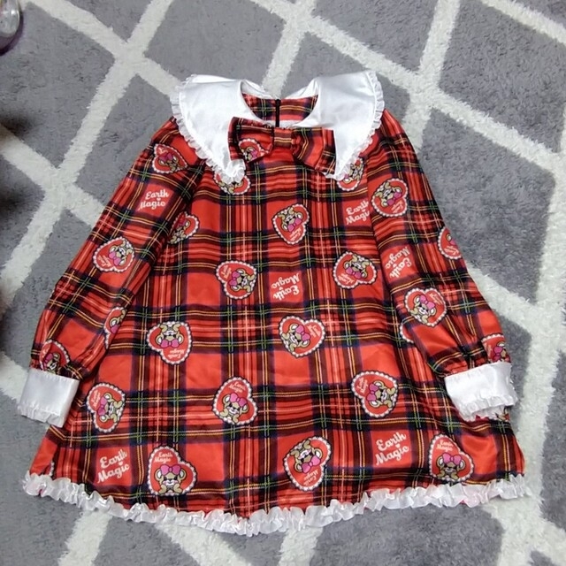 EARTHMAGIC(アースマジック)のアースマジック　めめめ様専用 キッズ/ベビー/マタニティのキッズ服女の子用(90cm~)(ワンピース)の商品写真