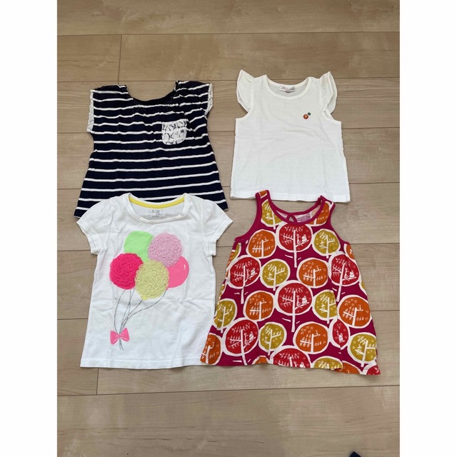 GAP(ギャップ)の100サイズ　夏物まとめ売り　24着 キッズ/ベビー/マタニティのキッズ服女の子用(90cm~)(Tシャツ/カットソー)の商品写真