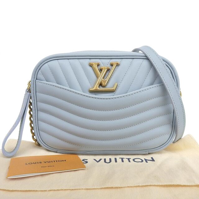 LOUIS VUITTON(ルイヴィトン)の【本物保証】 布袋付 新品同様 ルイヴィトン LOUIS VUITTON エピ ニューウェーブ カメラバッグ ショルダーバッグ LV 希少 レア 水色 M55329 レディースのバッグ(ショルダーバッグ)の商品写真