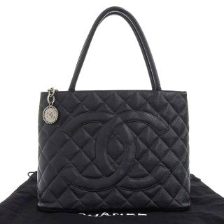 シャネル(CHANEL)の【本物保証】 布袋付 シャネル CHANEL 復刻トート ココマーク ハンドバッグ トートバッグ 黒 ブラック シルバー金具 シール付 6番台 A01804(ハンドバッグ)