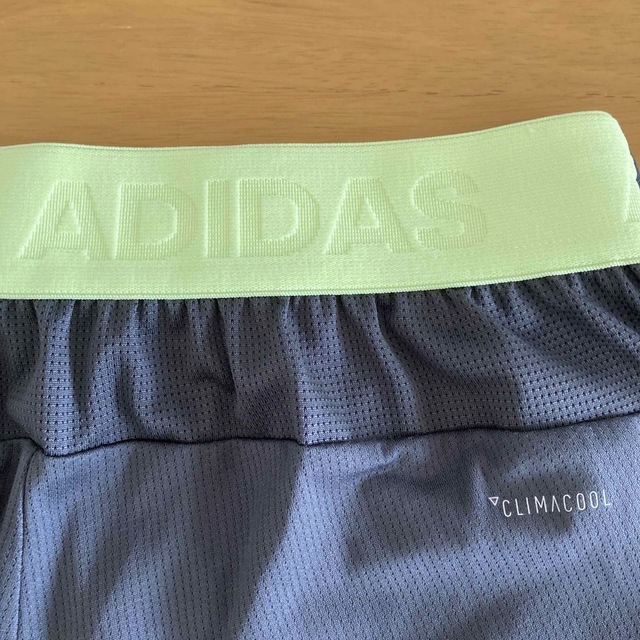 adidas(アディダス)のadidas ドライハーフパンツ 150㎝ キッズ/ベビー/マタニティのキッズ服男の子用(90cm~)(パンツ/スパッツ)の商品写真