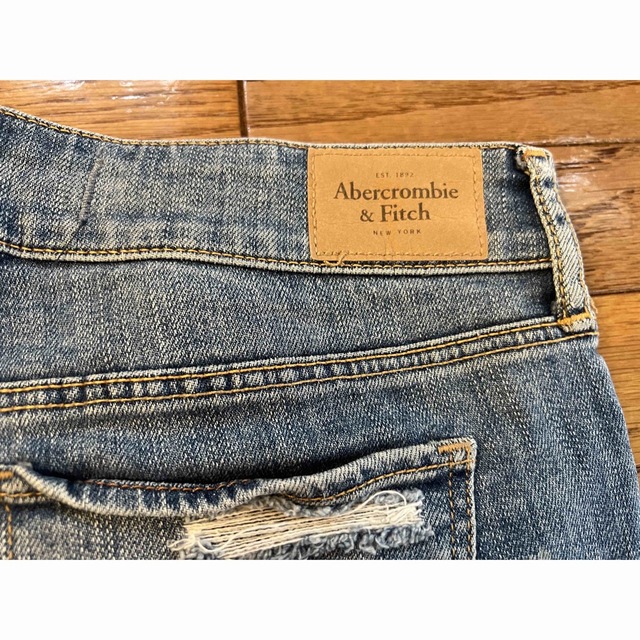 Abercrombie&Fitch(アバクロンビーアンドフィッチ)の美品⭐︎アバクロンビ　ショートデニム レディースのパンツ(ショートパンツ)の商品写真