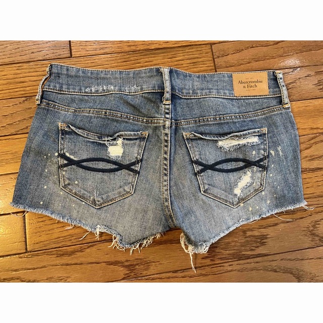 Abercrombie&Fitch(アバクロンビーアンドフィッチ)の美品⭐︎アバクロンビ　ショートデニム レディースのパンツ(ショートパンツ)の商品写真