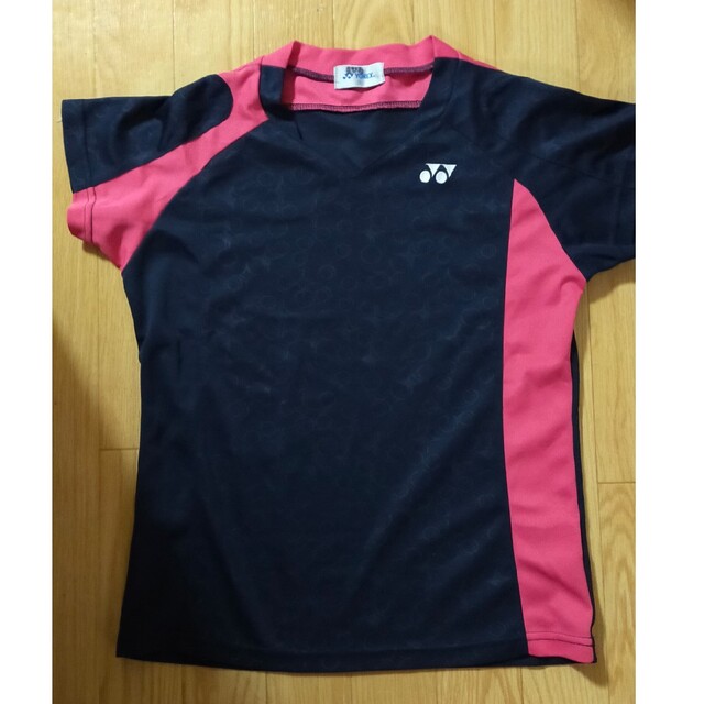 YONEX(ヨネックス)のヨネックス　Tシャツ スポーツ/アウトドアのスポーツ/アウトドア その他(バドミントン)の商品写真