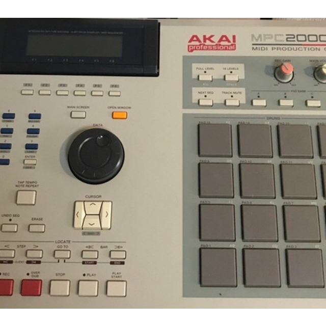 AKAI MPC2000 XL  (5/12 (金)まで)